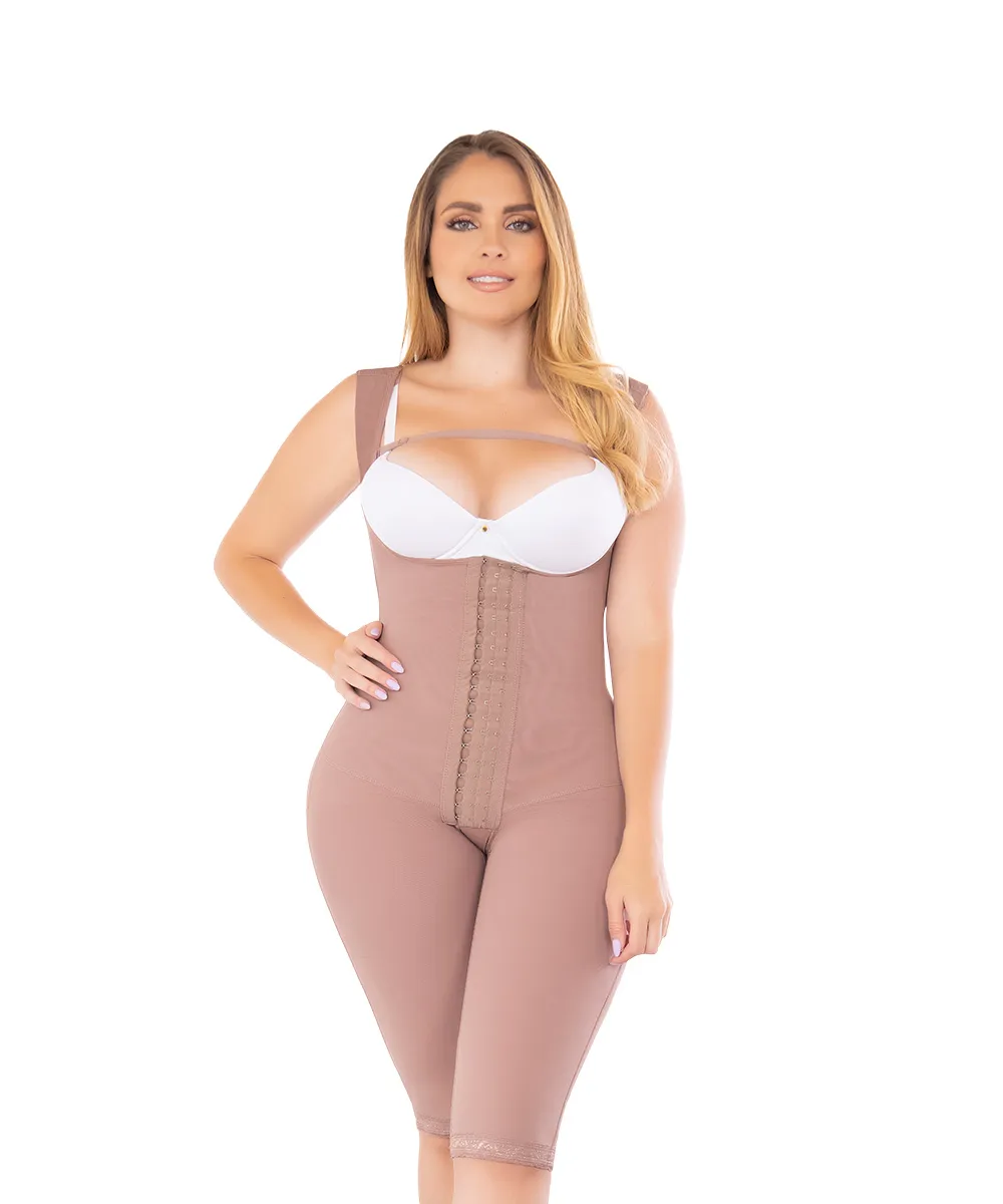 Post-surgical knee-length support belt with high compression and back support